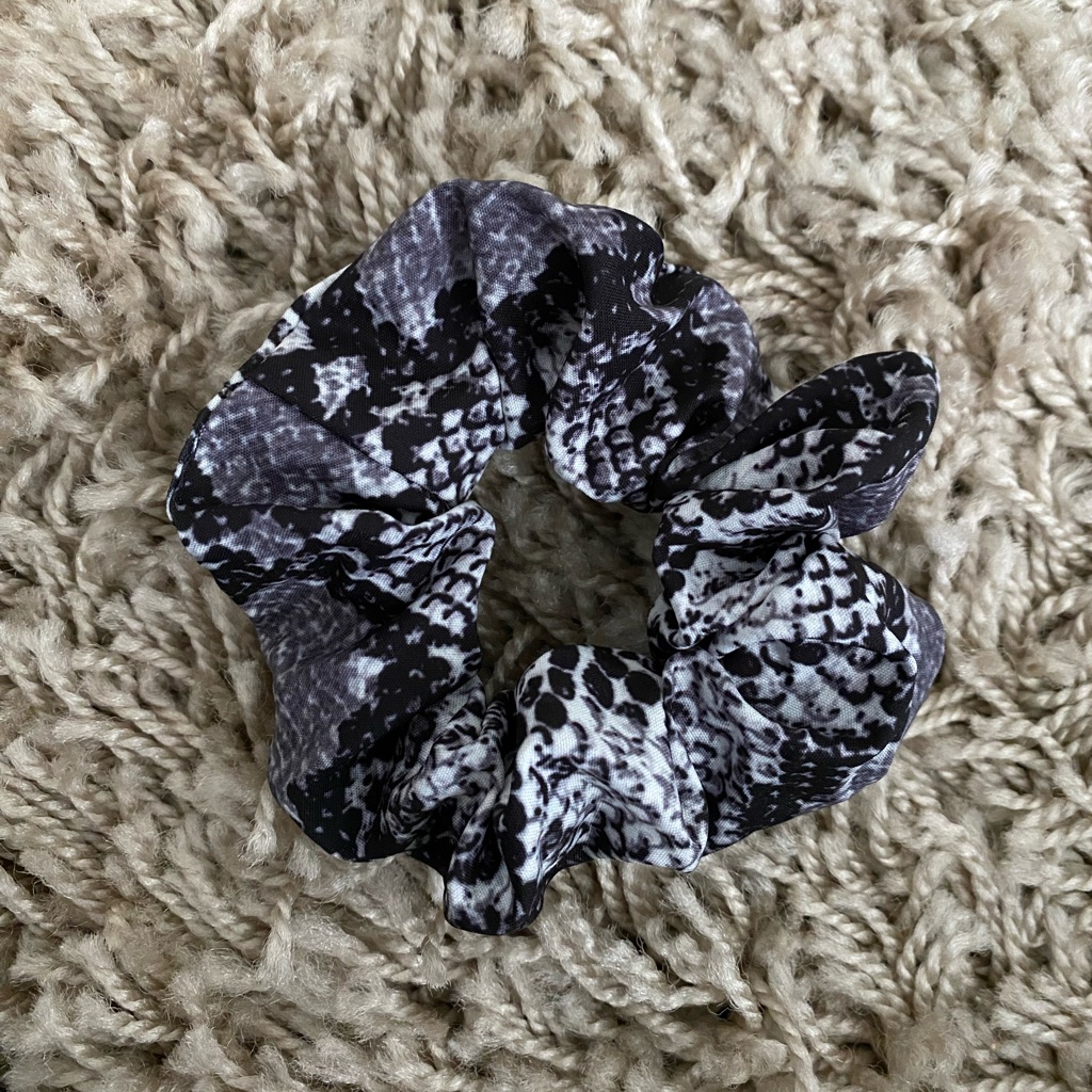 Gray, Black, & White Python Snake Print Scrunchie